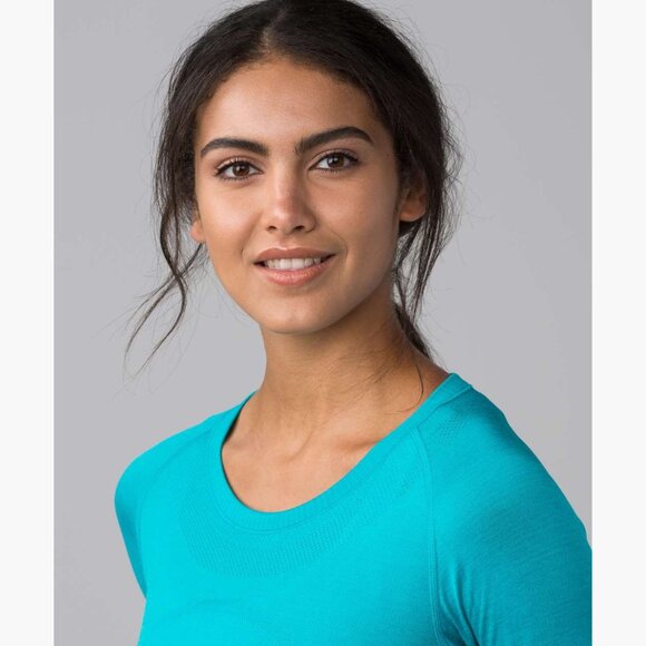 Lululemon Blue Swiftly Tech Long Sleeve Crew Shirt Size 8 - 41486 - Picture 3 of 11